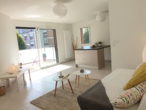 Home staging pièce à vivre appartement vide - après